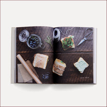 Load image into Gallery viewer, Sunday Suppers